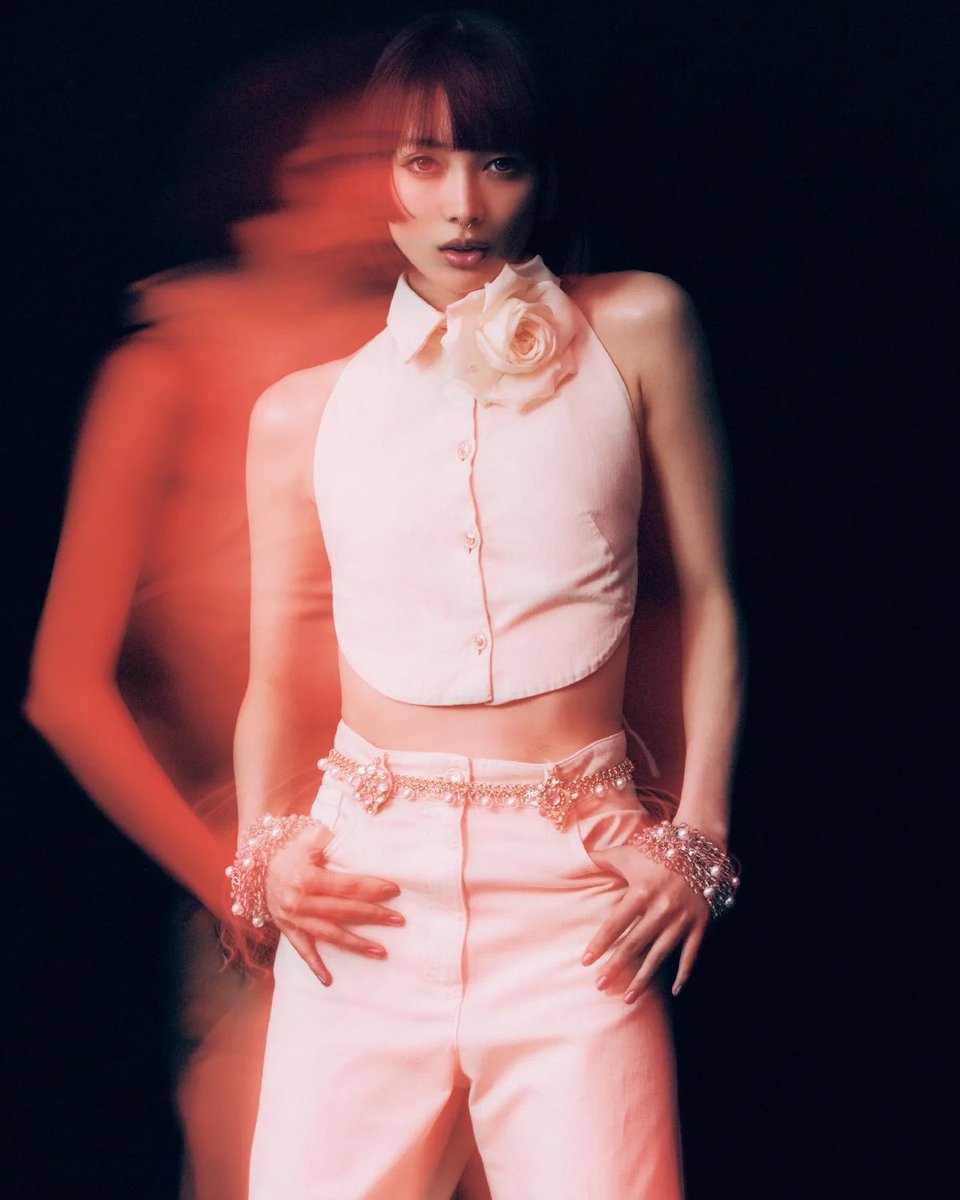 iridescentverse's tweet image. โหนะ ชาแนลบนตัวชี มีแต่คำว่าเลิ่ดกับเลิ่ด