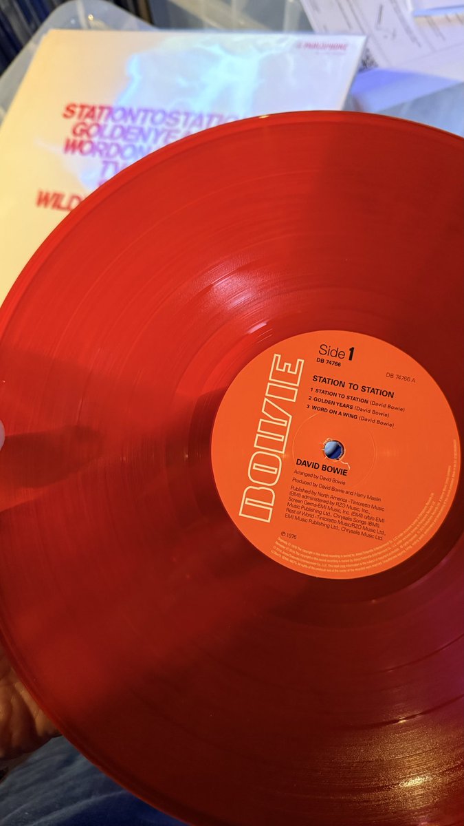 JonsVinyl's tweet photo. 50 Years yesterday 
Station to Station - David Bowie. One of his finest albums.  I often feel this one, Low and Heroes make a better trilogy. 

#Vinylcommunity #nowplaying #recordcollector #onmyturntable #33rpm https://t.co/e5SYY4SNvA