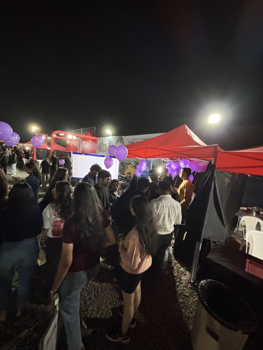 qoneqtapp's tweet photo. Day 1 of #Transcend26 at SIBM Pune is Fantastic Start!
βHad a fantastic evening engaging with brilliant minds and building meaningful connections. We are making these interactions possible. The networking game is getting started! π€ https://t.co/LVWZQSKDPY