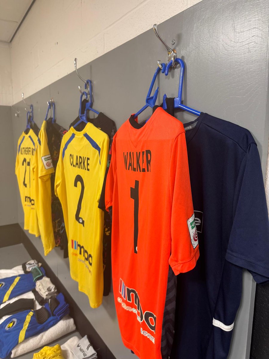 SolihullMoors's tweet photo. 💛💙 https://t.co/jz1V1RMDQV