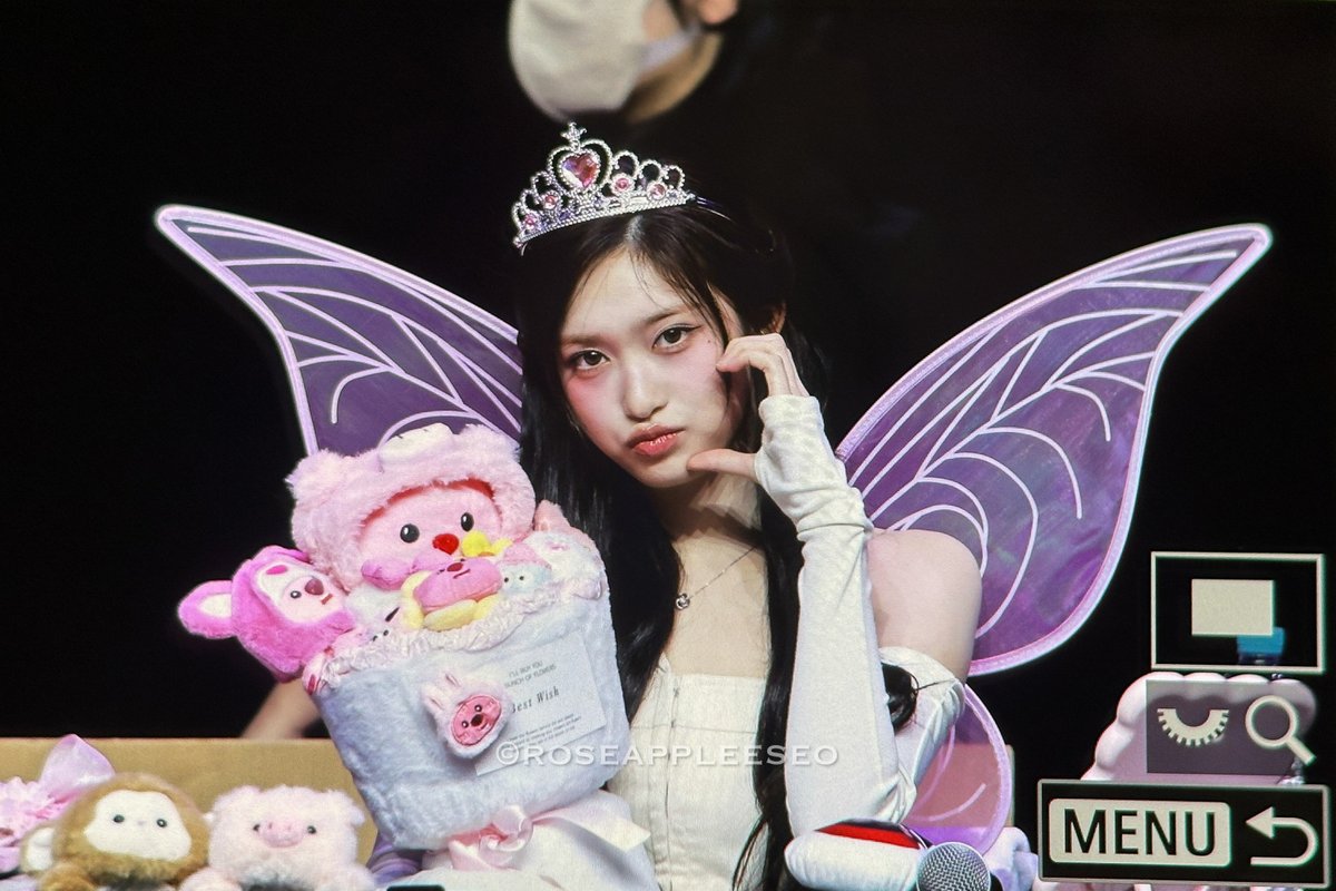 260124 🐽 

#IVE #아이브 #LEESEO #이서 #イソ 
<a href="/IVE_twt/">IVE</a>