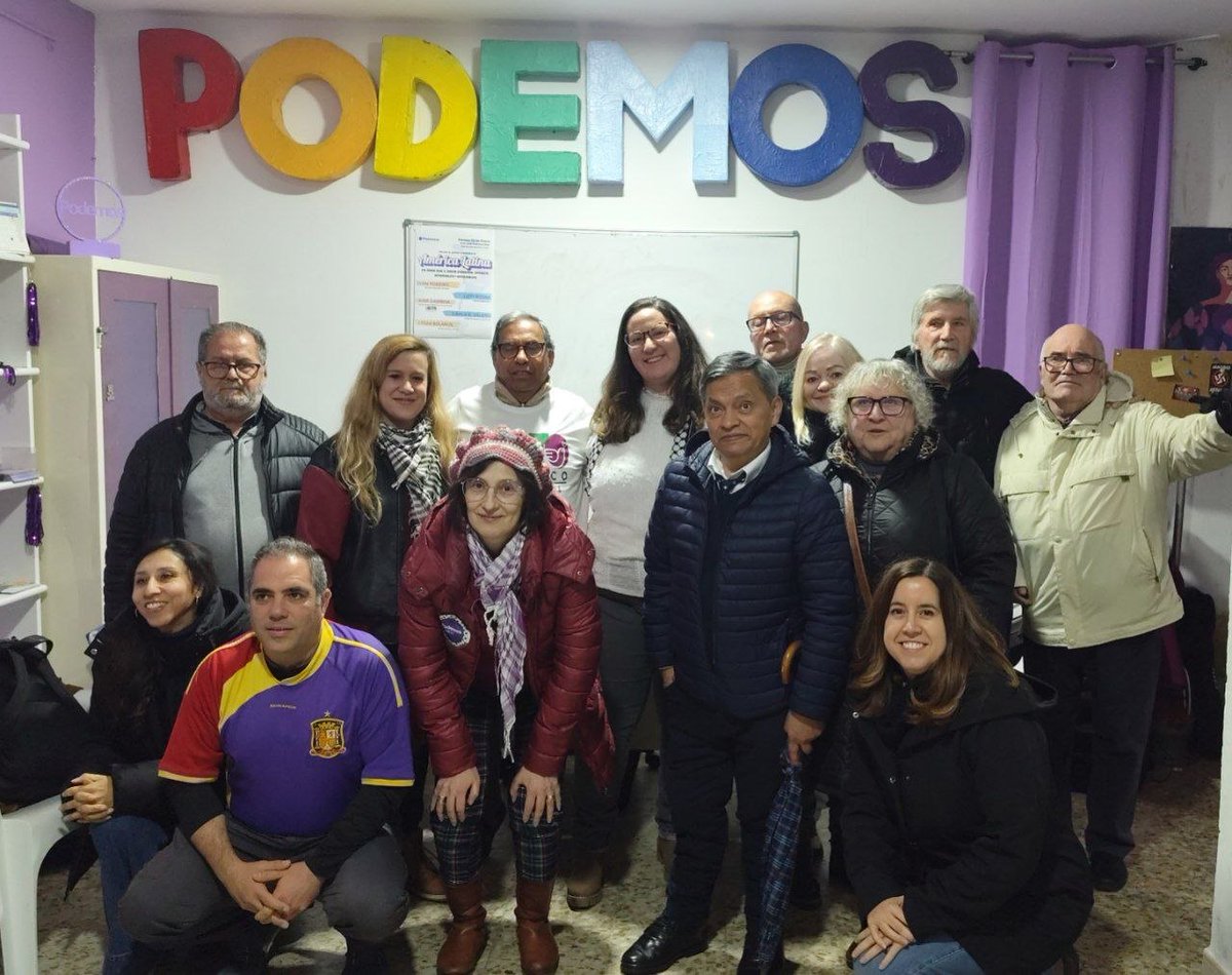 Ayer nos reunimos para hablar de América Latina, compartimos las experiencias de Ecuador, Bolivia y Colombia con el Pacto Histórico pero sobre todo para entender que la defensa de la democracia y los DDHH no entiende de fronteras.

¡Nos vemos en la próxima! ✊🔥