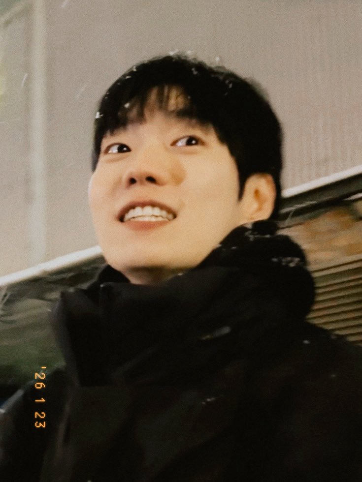 standingzone's tweet image. 