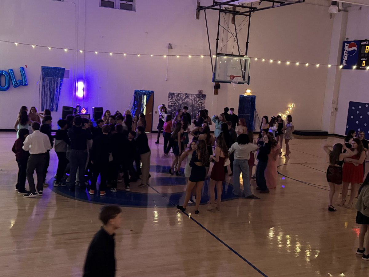 Lou Raba tweet media