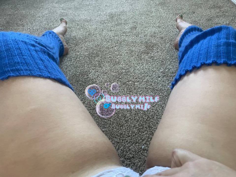 milfy fun 💘 tweet media