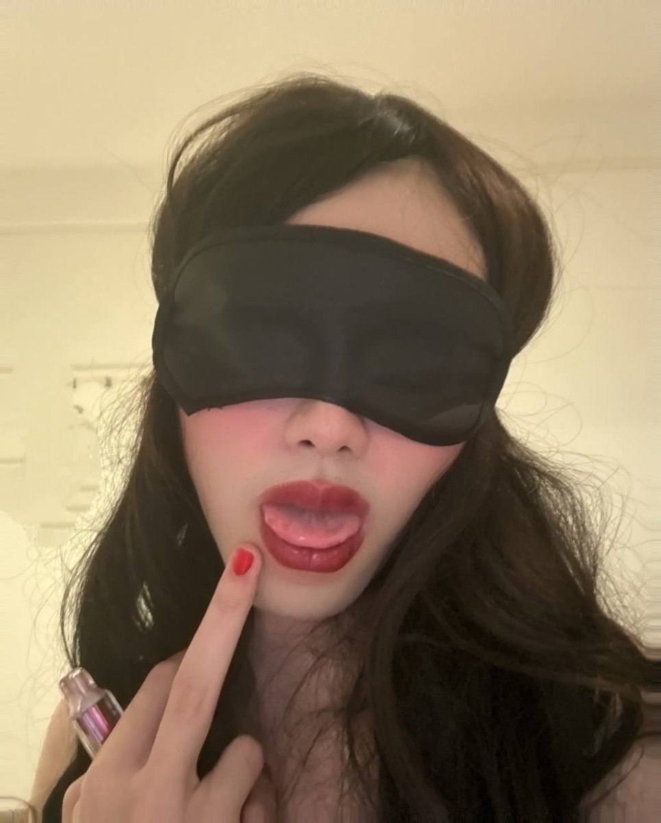 伪娘培训中心 tweet media