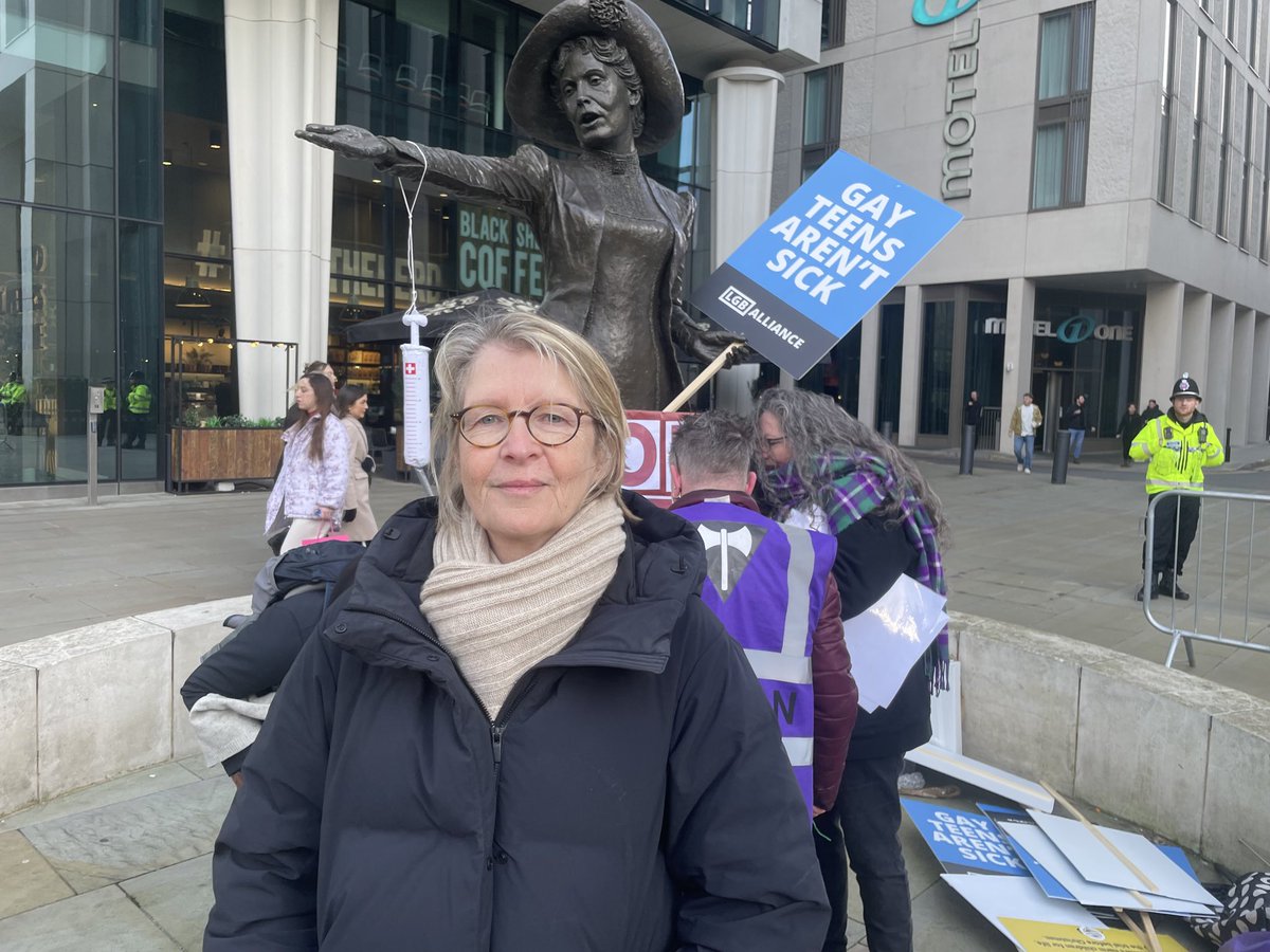 Kate Barker-Mawjee tweet media