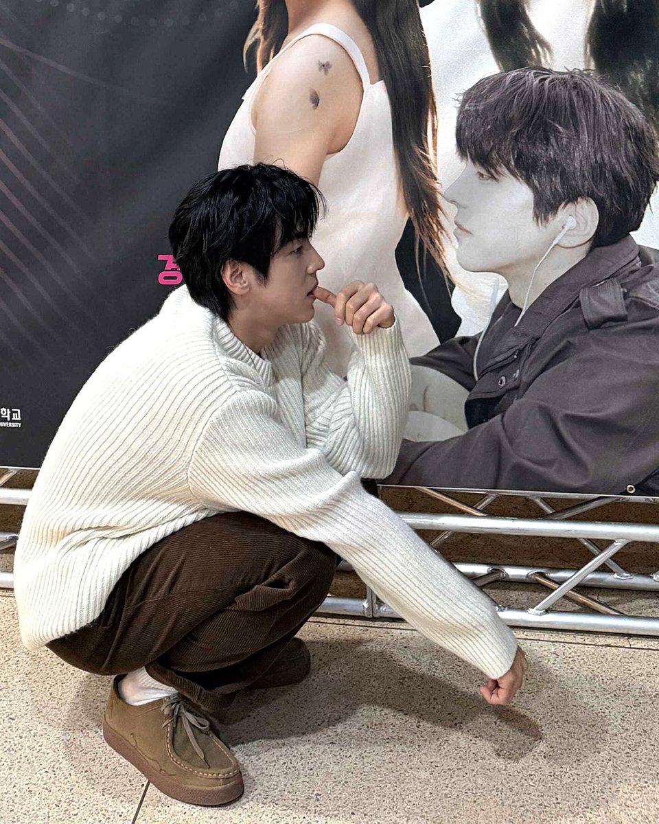 🎤

경성대학교에서 2026년의 첫 공연을 잘 마쳤습니다🌊
토스트, 늘 변함없이 보고싶습니다💙

[2026 K-MEGA SONG CONCERT Setlist]

01. 내사랑 내곁에
02. 나의 작은 마을
03. 어른아이
04. 지금은 아무것도 몰라도
05. 나는 너만 사랑할게
06. 안녕, 잘 지내.
07. aewol
08. 바람의 노래