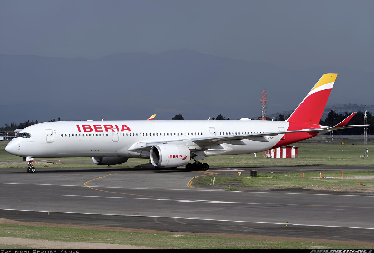 ElDia_do's tweet photo. Iberia y Mitur acuerdan aumentar un 30 % los vuelos a República Dominicana en 2026

Más detalles en: https://t.co/hLV2AIVAuJ

#PeriódicoElDía #Iberia #Mitur #Acuerdos #Vuelos https://t.co/the26xalaK