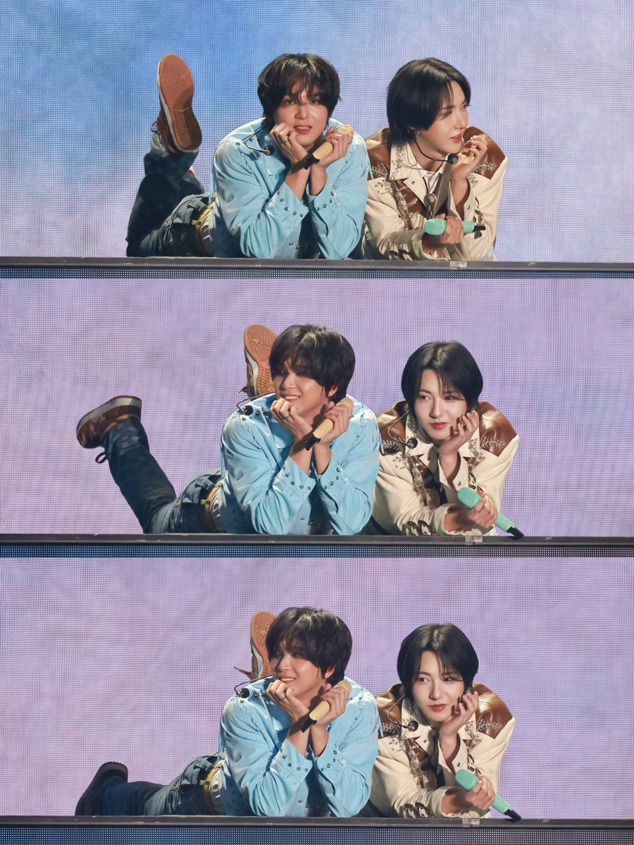 injunie_1328's tweet image. They’re so baby girl coded 😭🎀🤏🏻