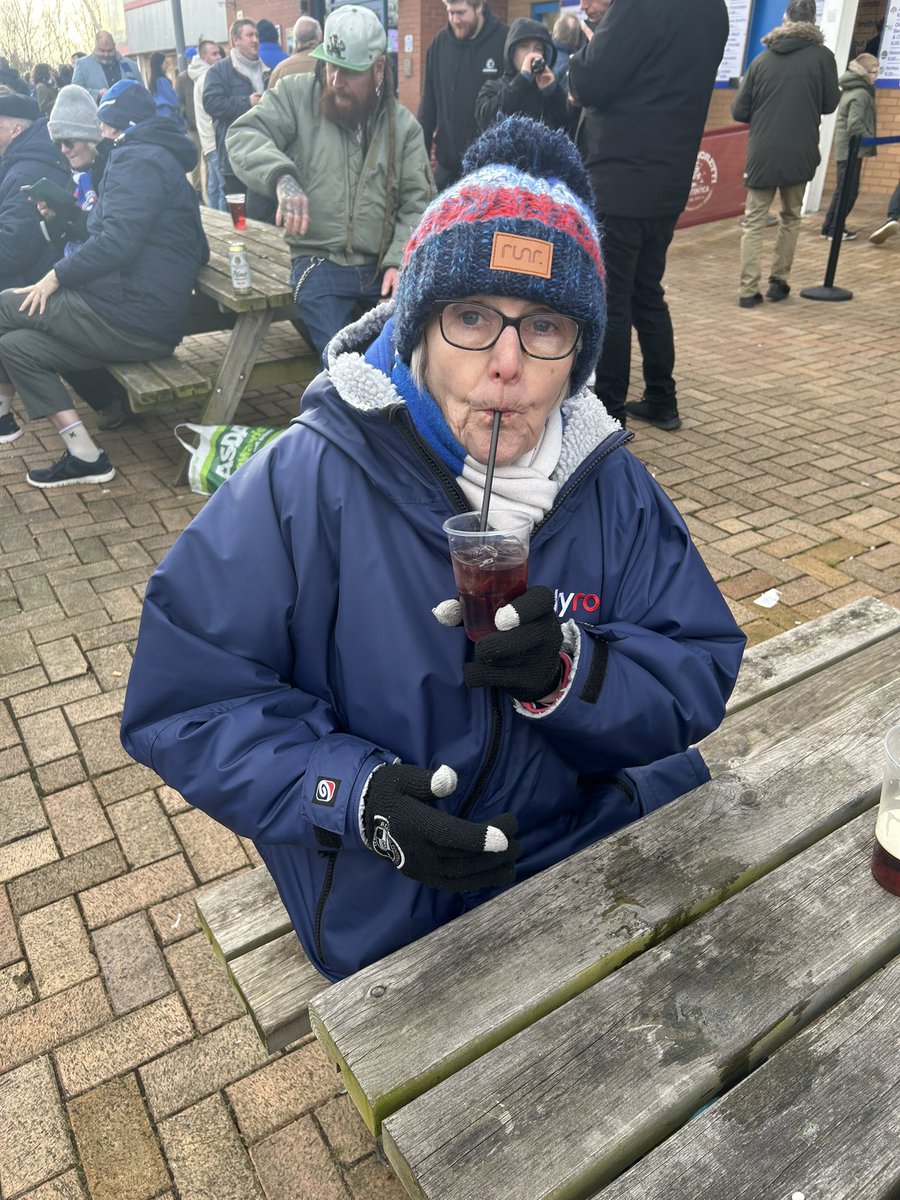 Mum enjoying Louisana Day <a href="/ReadingFC/">Reading FC</a> ! <a href="/ToddTrosclair/">Todd Trosclair</a> personally brought her a cocktail over!!