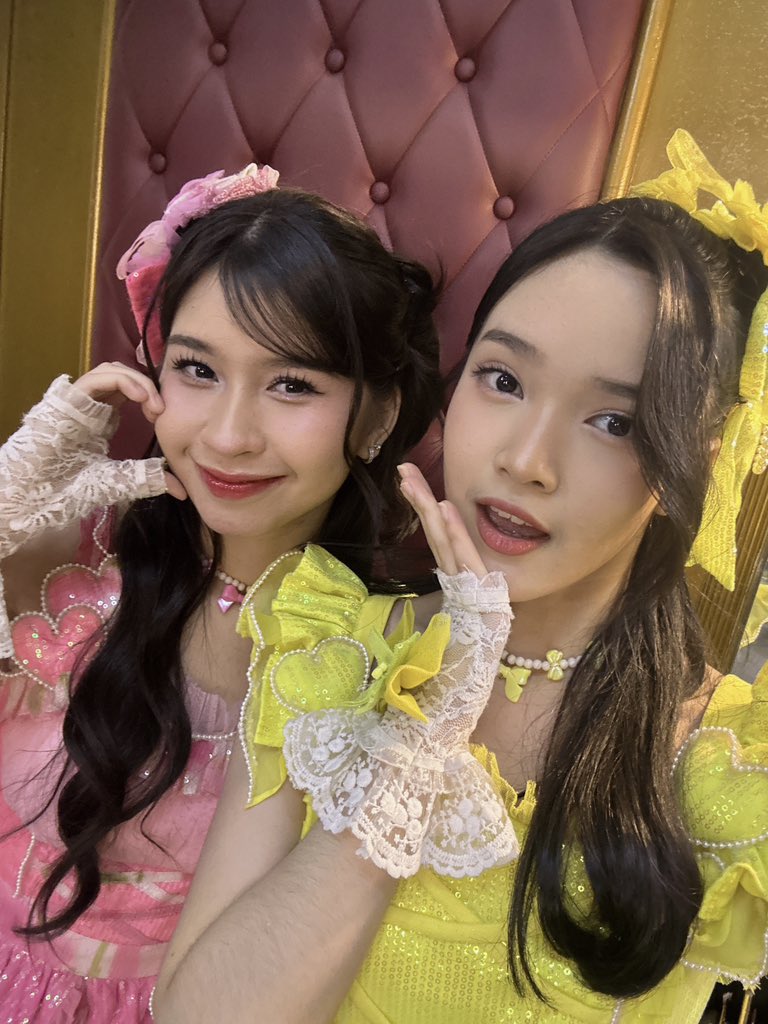 Ribka_JKT48's tweet image. FOTO AMA CECE OLLAAA MAKASIHH CECE🥺🥺🥺💕💕🫶🏻🫶🏻🫶🏻🫶🏻 @F_OllaJKT48