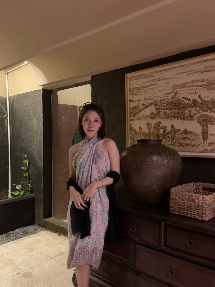 wolfzeex's tweet photo. Malming ku main ke rumah mamah https://t.co/OyzDb84c7B