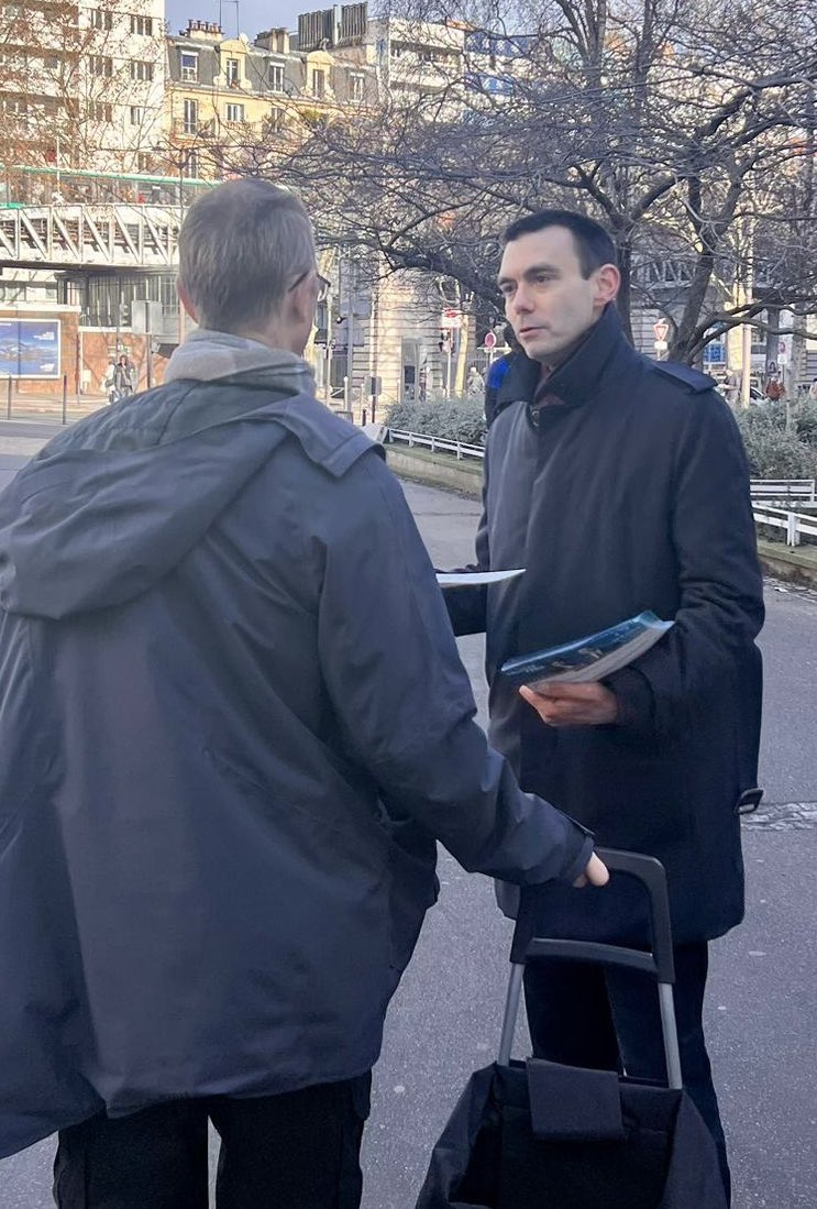 L’équipe <a href="/13acoeur/">13 à coeur</a> pour <a href="/datirachida/">Rachida Dati ن</a> sur les marchés Auriol, Glacière, et la galerie Massena #Paris13
#Municipales2026 #Paris