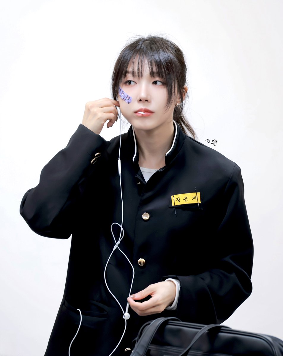 Forever__Eunji's tweet image. 260124 RE:LOVE Ktown4u part 2 은지 

@Apinkjej 🐶

선배님 비주얼이 어우 .. 예술이시네요 🖤

#Apink #에이핑크 #정은지 #은지 #郑恩地