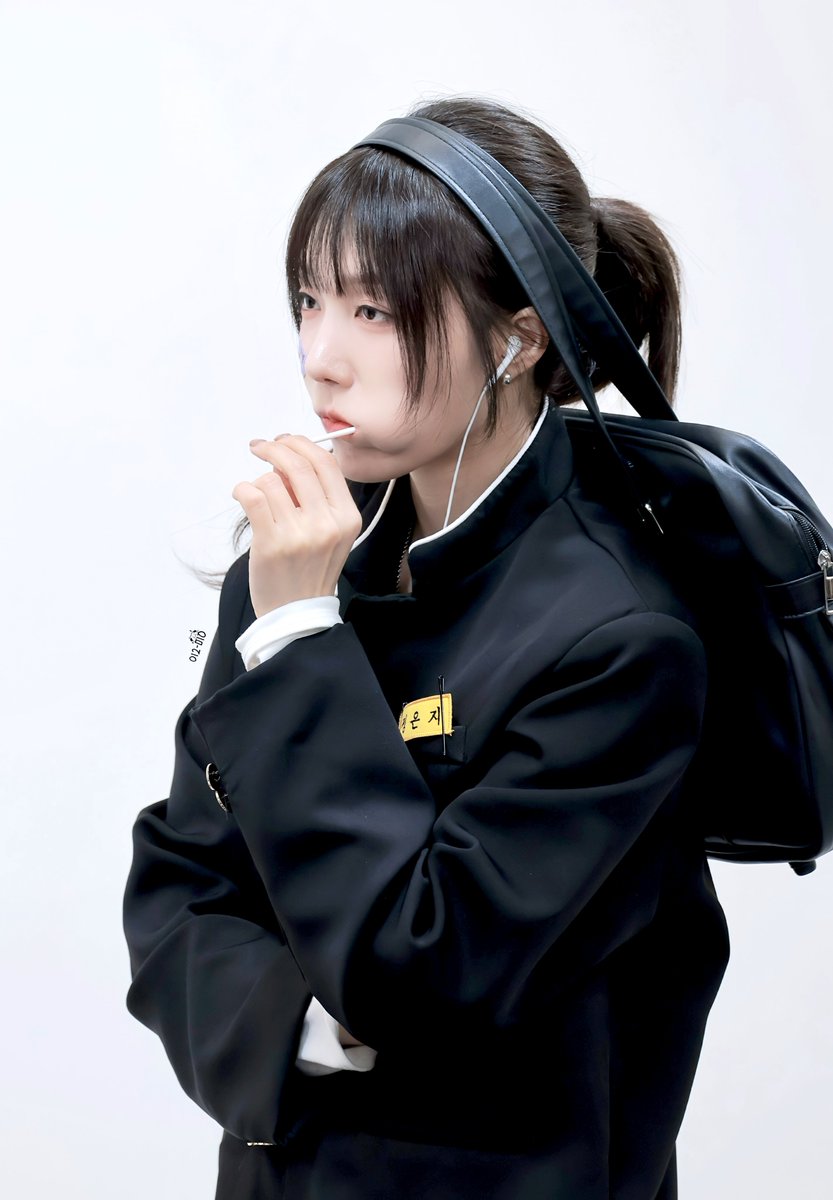 260124 RE:LOVE Ktown4u part 2 은지 

<a href="/Apinkjej/">정은지</a> 🐶

선배님 비주얼이 어우 .. 예술이시네요 🖤

#Apink #에이핑크 #정은지 #은지 #郑恩地