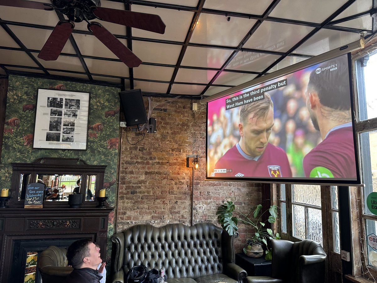 Alastair Hilton tweet media