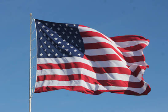 I see many posts about the “majority of Americans” being opposed to what Trump is doing. 

I’m sorry but I can’t agree.

I love the many American friends/family I have, but truth is:
the MAJORITY of 🇺🇸 voted for him, TWICE
And the MAJORITY in 🇺🇸 is now SILENT
The MAJORITY in 🇺🇸