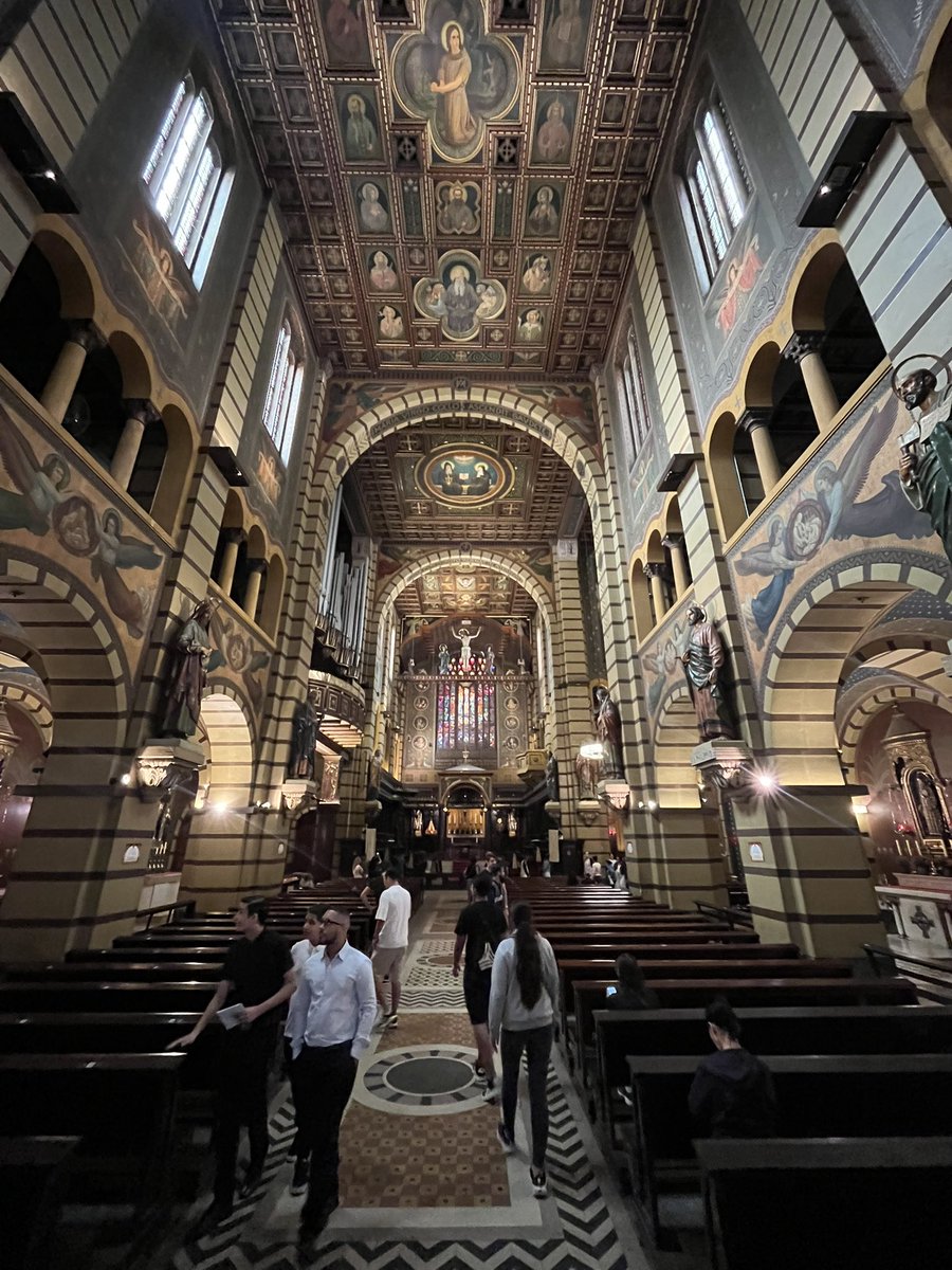 A Igreja Católica é linda