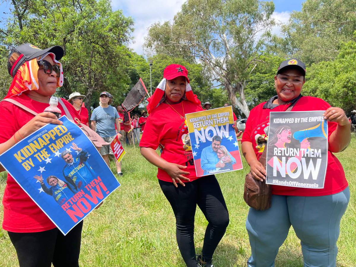 Numsa_Media's tweet image. #WorkersUnite 
#ForTheLoveofTheWorkingClass 
#HandsOffVenezuela 
❤️🖤💛