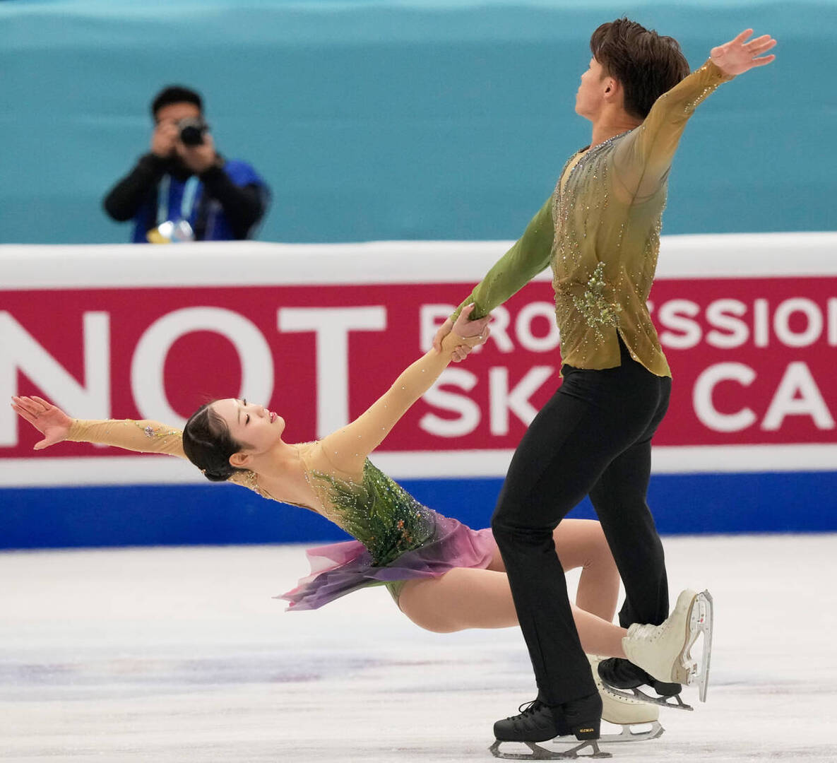 【フィギュア】「ゆなすみ」が主要国際大会で初の表彰台　金候補の「りくりゅう」と日本勢初のダブル入賞がかかるミラノ五輪へ弾み
hochi.news/articles/20260…
#フィギュアスケート #figureskating