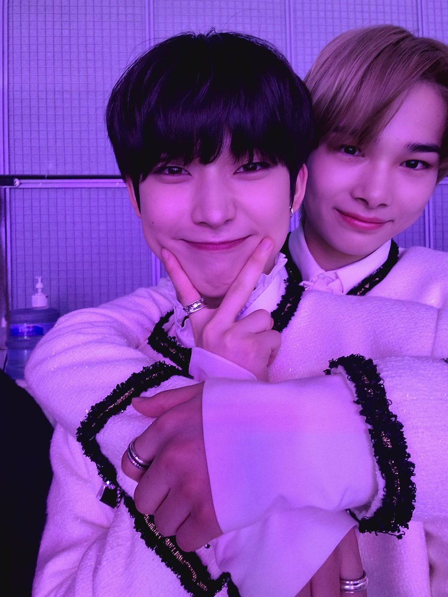 _enhailysm_'s tweet photo. ben hala burdayim SUNKI SUNKI SUNKI BUGUN SUNKI SELCA GELMEDI DIYE HAYATA KUSMEK YOK UMIDI KESMEK DE YOK SONUNA KADAR SUNKI❤️🩹 biliyorum geri donuceksiniz #sunkiday https://t.co/tGmPGXAiVQ