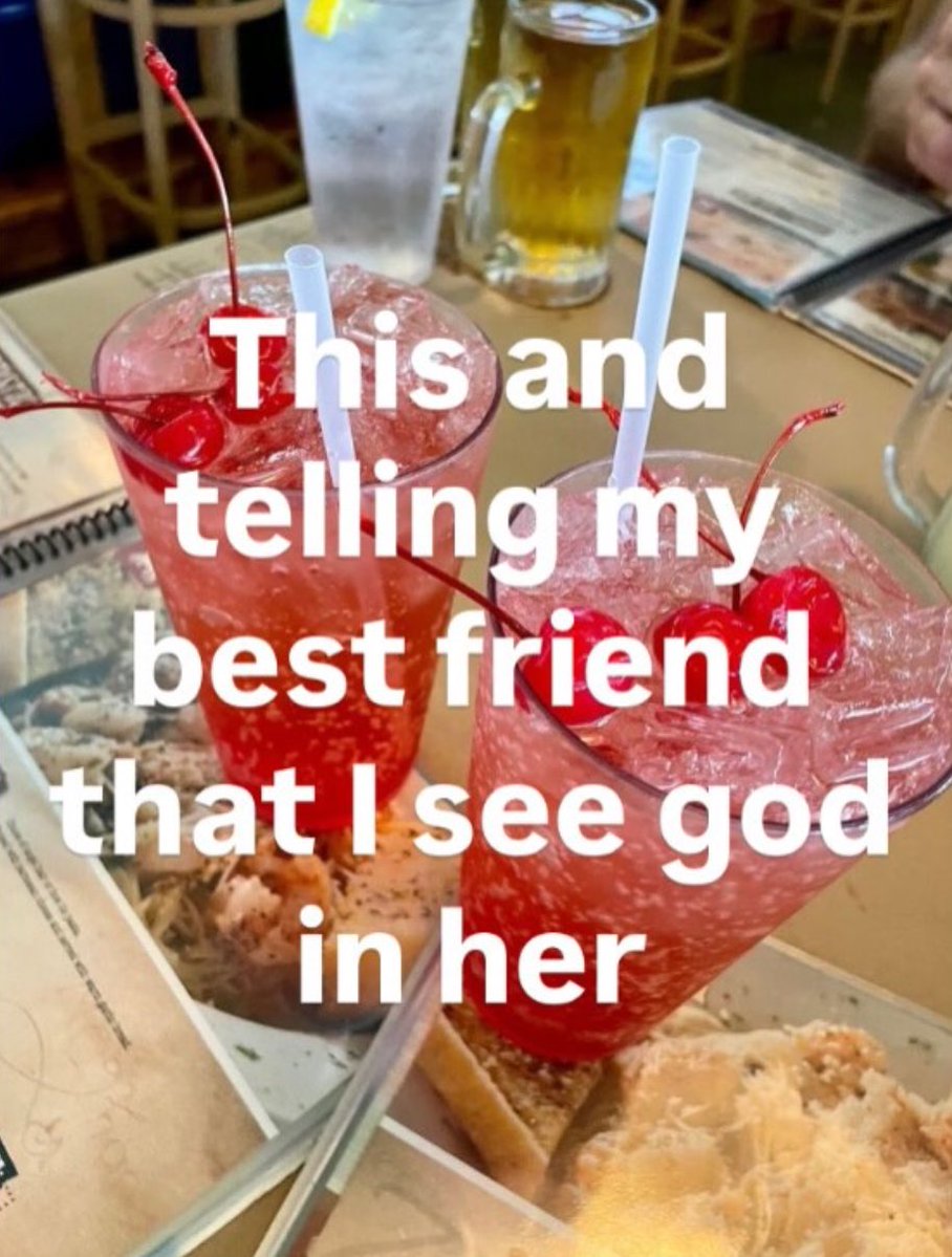 whotfisjovana's tweet image. 