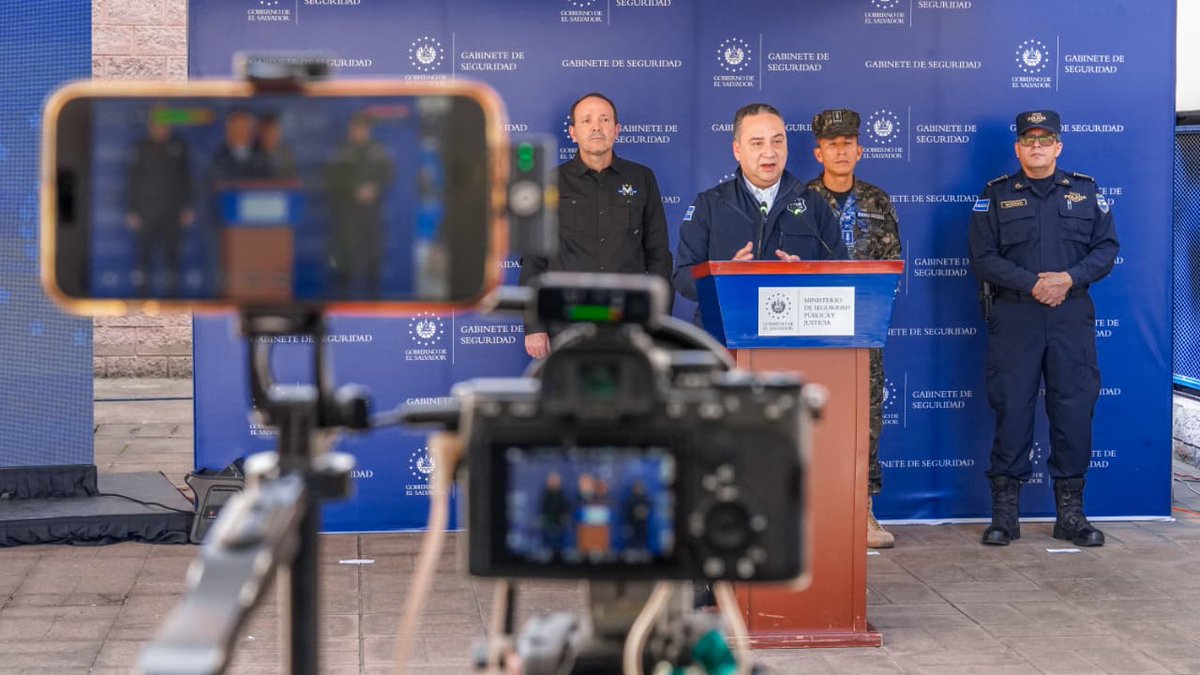 Fiscalía General de la República El Salvador tweet media