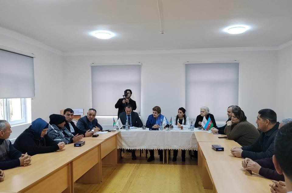 Neftçala rayonu Kürkənd kəndində vətəndaş qəbulu keçirilib

Milli Məclisin deputatı Tənzilə Rüstəmxanlı Neftçala rayonunun Kürkənd kəndində sakinlərlə vətəndaş qəbulu keçirib.Görüşdə Kürkənd kənd sakinləri ilə yanaşı, Yuxarı Qaramanlı, Qoltuq və Mirzəqurbanlı kəndlərindən olan