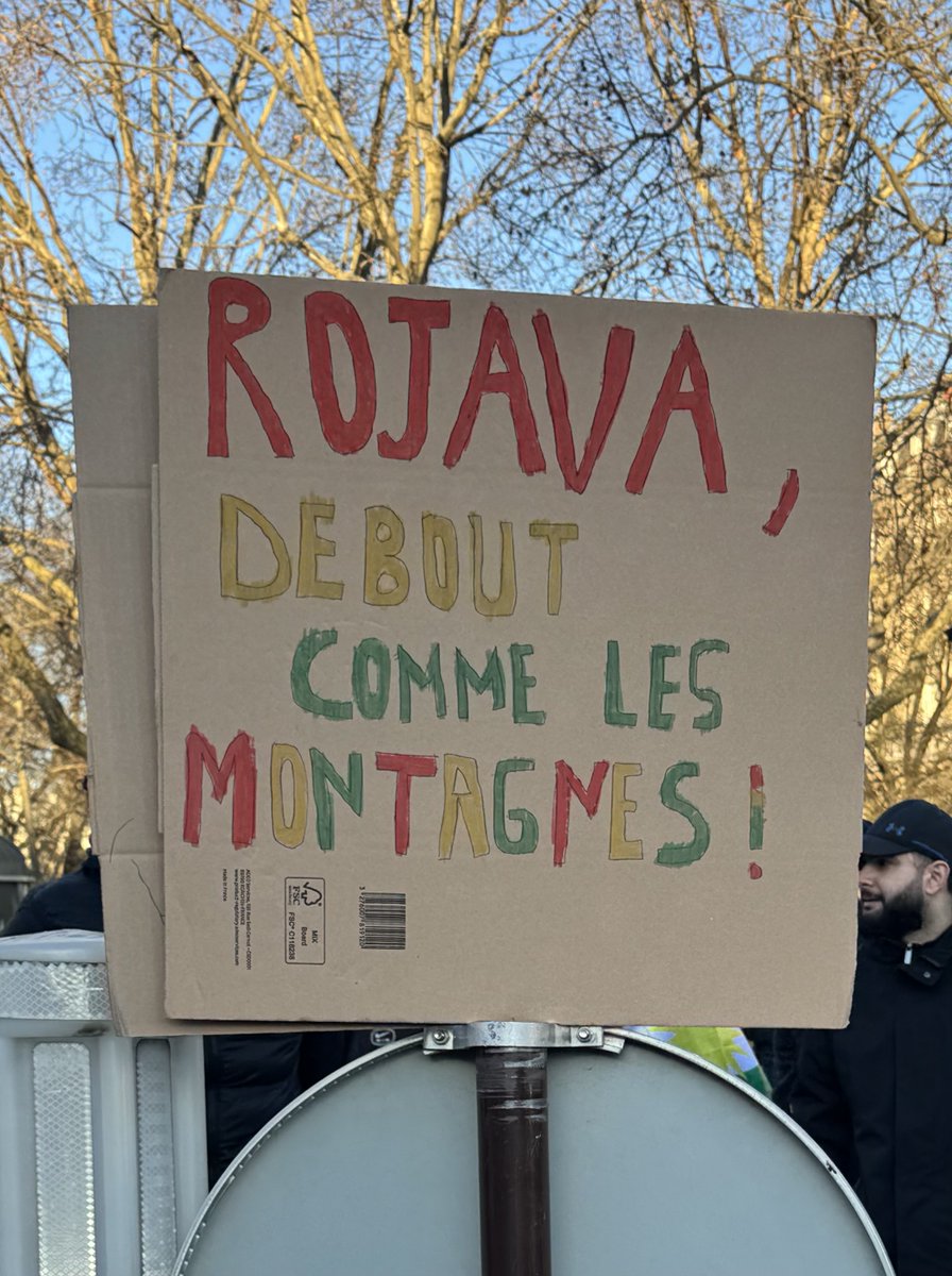 Le_CDKF's tweet photo. #DefendRojava https://t.co/9RHIZqyeWX