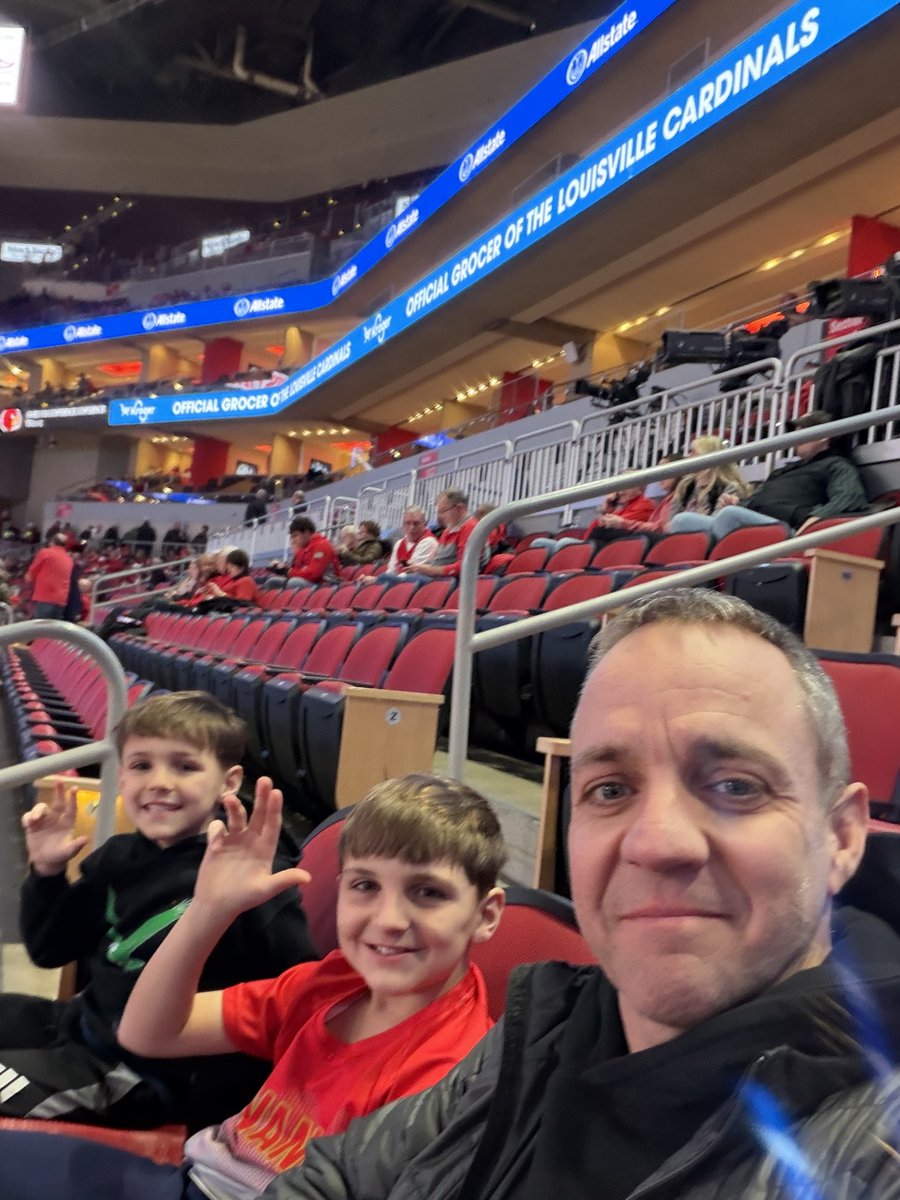 Let’s Go Cards! ⁦<a href="/LouisvilleMBB/">Louisville Men's Basketball</a>⁩ ⁦<a href="/GoCards/">Louisville Athletics</a>⁩ #GoCards
