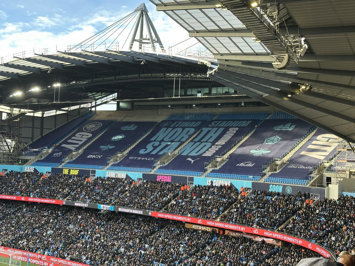 First live match of 2026: <a href="/ManCity/">Manchester City</a> vs. Wolves. #ManCity 

スタジアムの拡張工事かなり進んでた