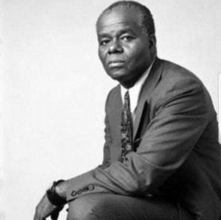 I don Walker everywhere for street I never see who block pass this man 😂😂