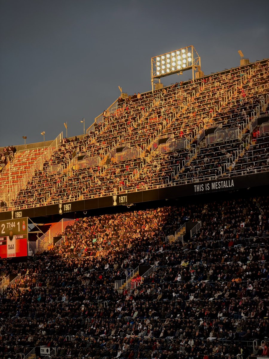 vicentchilet's tweet image. Mestallisme