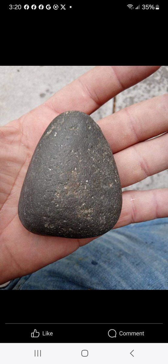 noscarsinheaven's tweet photo. These two rocks were stolen from my property when I was in the kay County jail for 10 days. I found them on public land in Colorado. The man who stole them is an extension of the antichrist. His name is John. My name is Christopher John CHRIS WEBB Oklahoma drivers license #W084069189 a Cherokee cerighi.