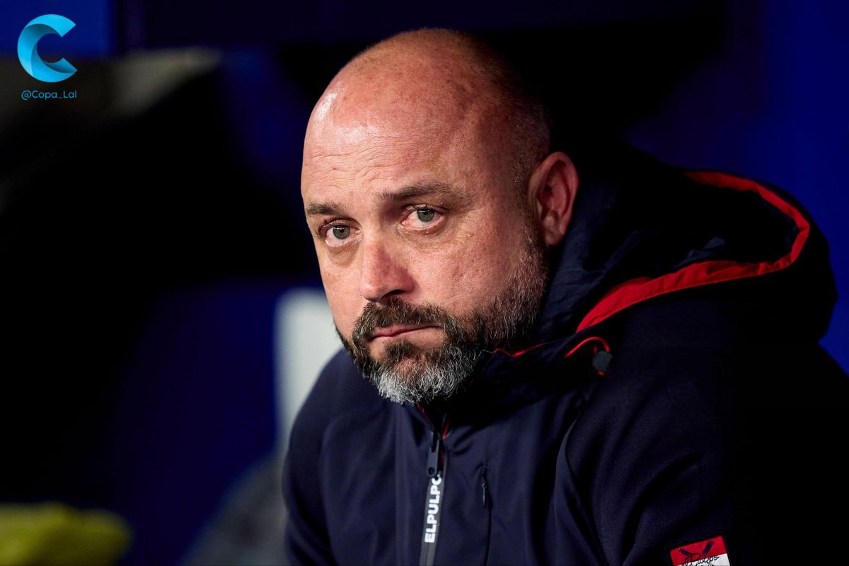 🚨🚨🟡🔴 مانولو غونزاليس 🇪🇸 ( مُدرب إسبانيول ) ينتقد الحكام :

" إذا كنت لاعبًا ولعبت بشكل سيئ ، يتم إنهاء عقدك .

إذا كنت مدربًا وخسرت ، تتم إقالتك .

إذا كنت حكمًا لا يحدث معك أي شيء ..!!!!!!

الحكام فقط في كرة القدم لا تتم مُعاقبتهم ."