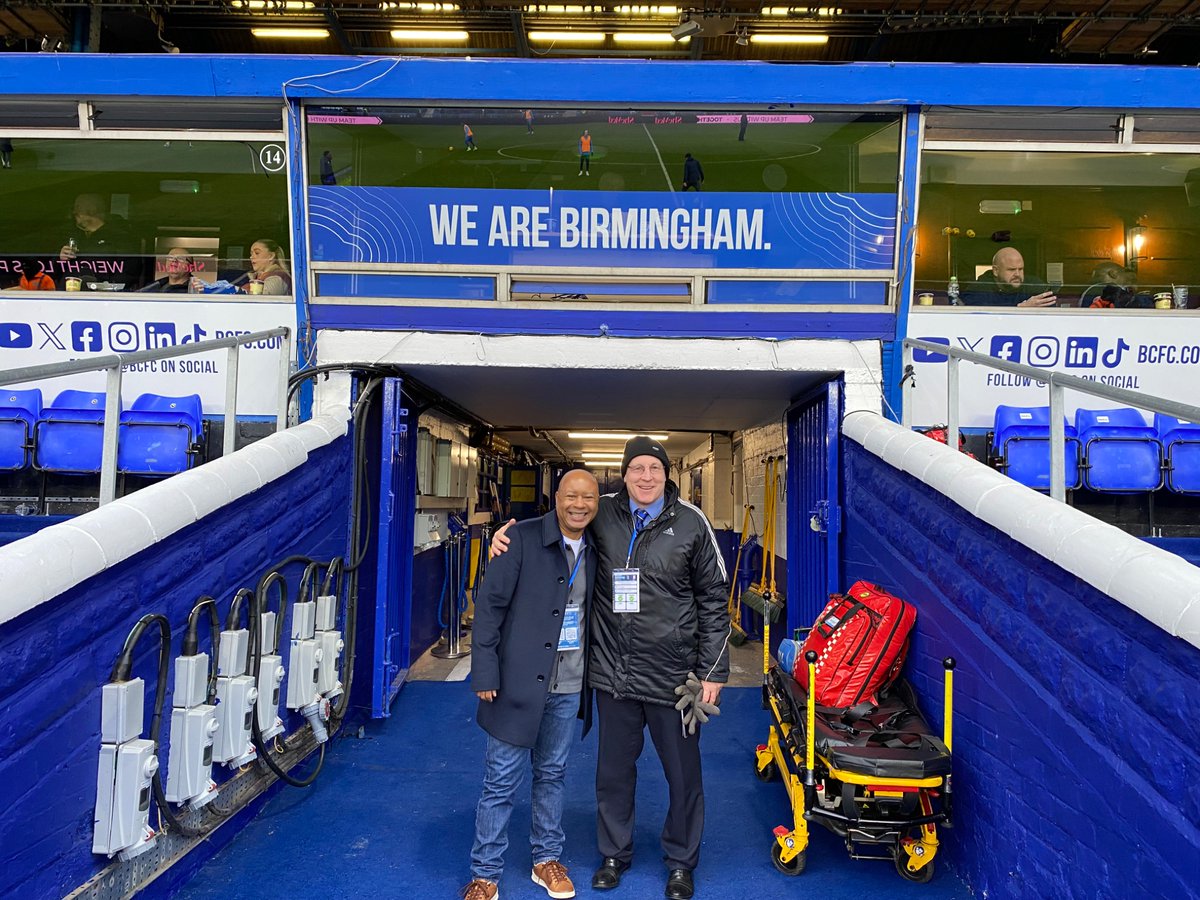 clarkson_ian's tweet image. Raising a glass for a great man and a former team mate 💙 always thinking of you at the Blues mate #KRO #Hoppy #BCFC