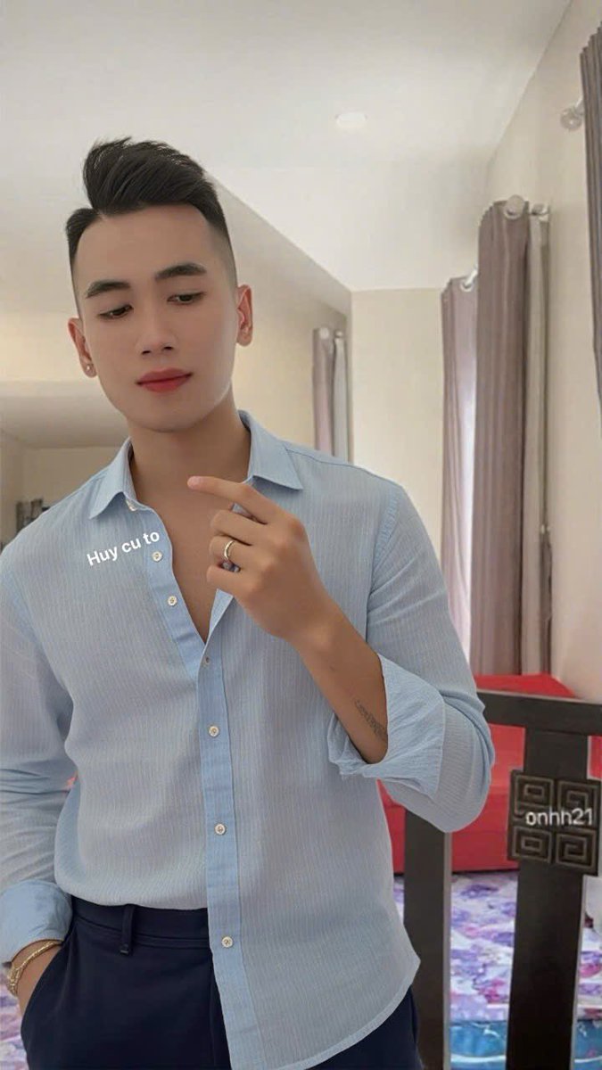 Mọi người follow clip hấp dẫn.