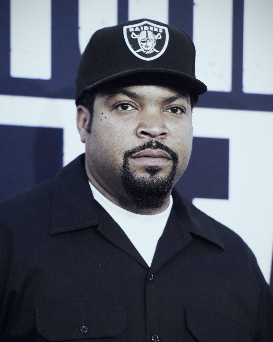 BREAKING: Ice Cube is reportedly frozen.