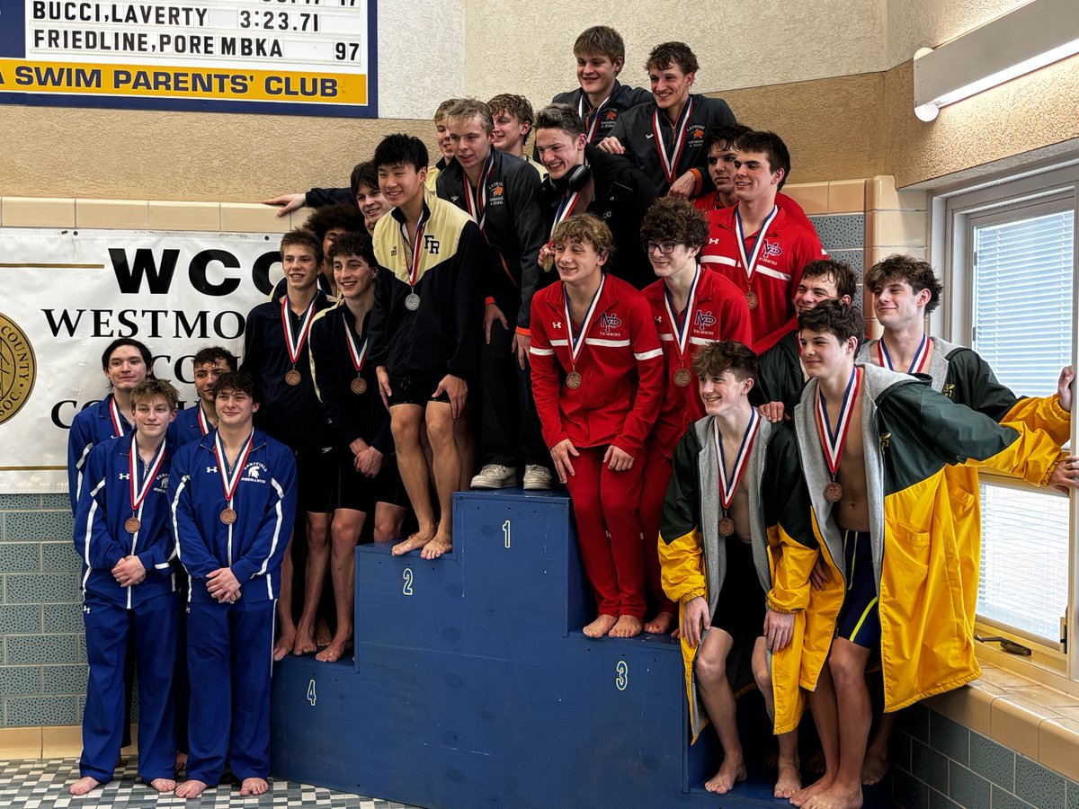 Our boys medaled again in the 200 free relay. 5th place at counties!