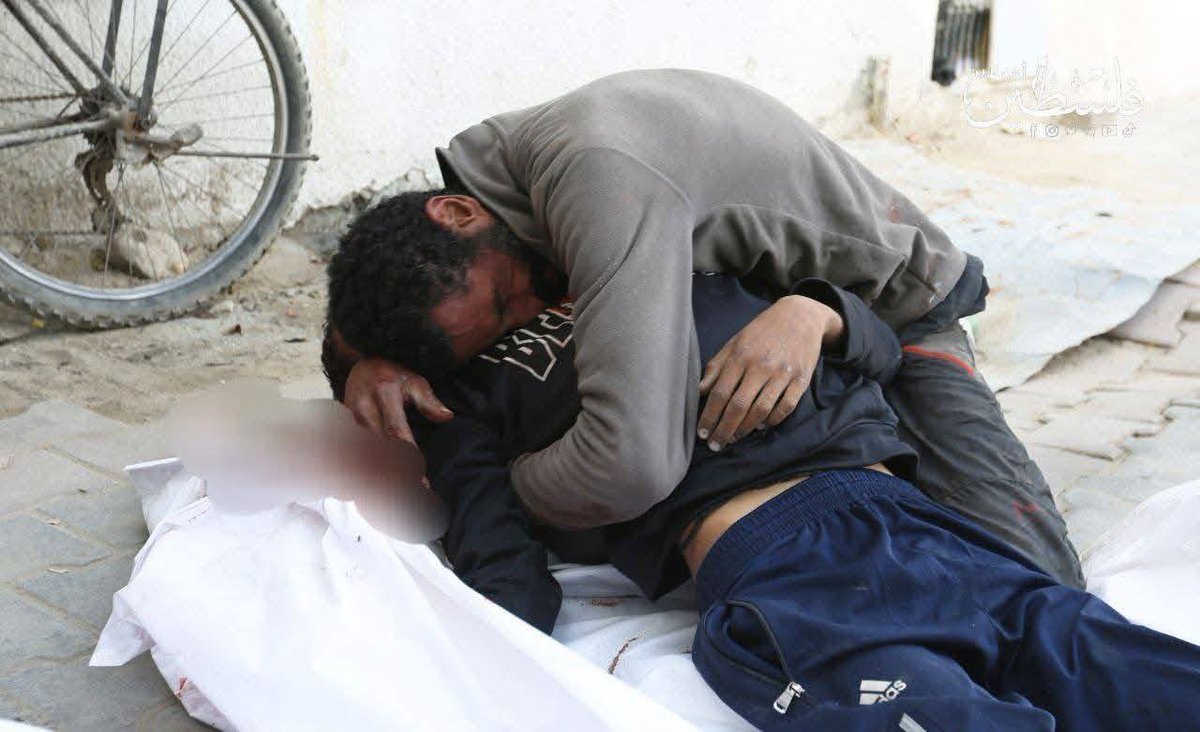 Gazze'de katliamlar bitmedi, ateşkes diye hepinizi kandırdılar..!!