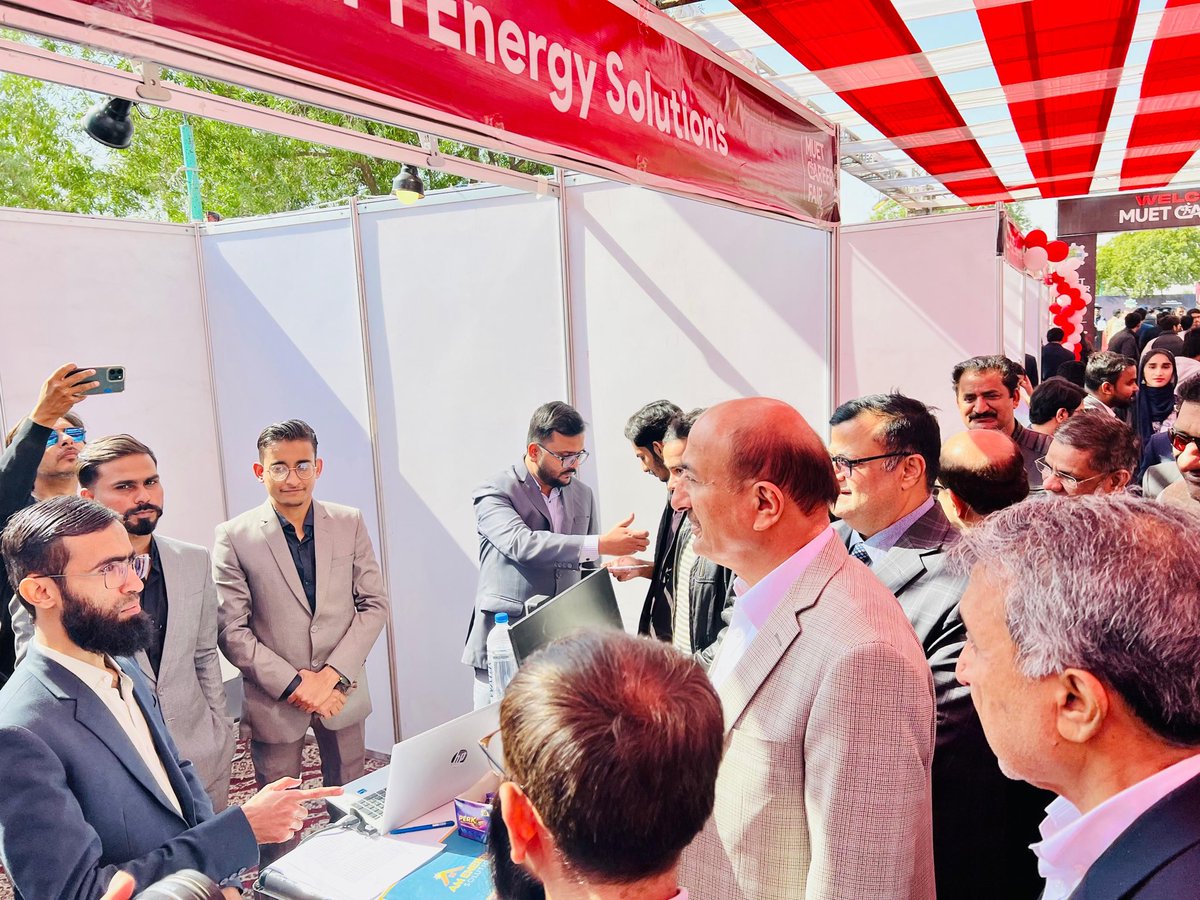Jamshoro, Jan 24, 2025:  On the occasion of 29th Convocation of Mehran University of Engineering and Technology, visited various stalls set up by different companies / firms at the MUET Job Fair, which offered employment opportunities to fresh graduates.