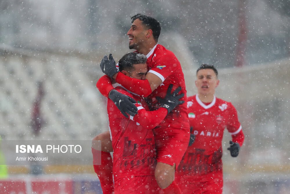 جدا از مردم !

#مایه_ننگ