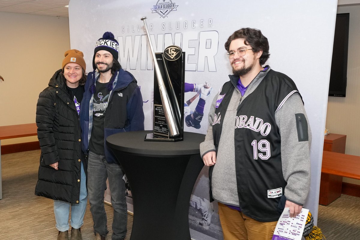 Rockies's tweet image. Fan photos with Hunter Goodman’s Silver Slugger Award at Rockies Fest 📸