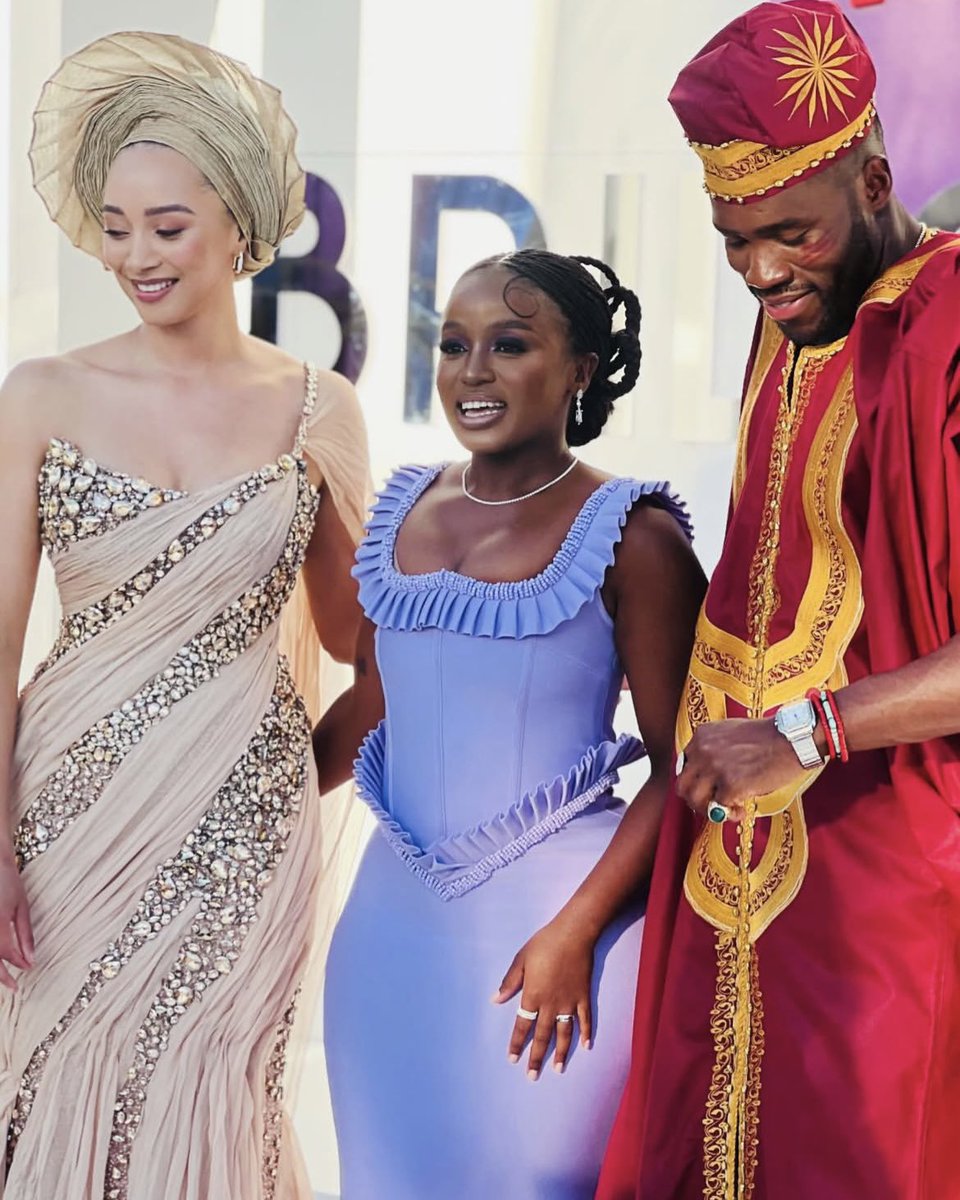 BlackFilmAlerts's tweet image. Emma Naomi, Masali Baduza, and Martins Imhangbe at the South African ‘Bridgerton’ Season 4 premiere.