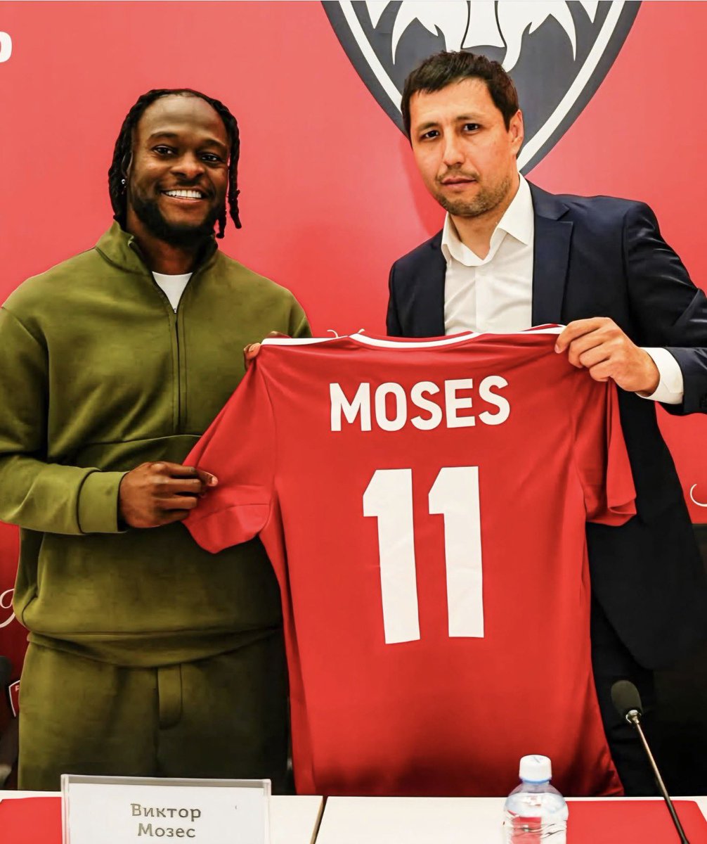 Victor Moses tweet media