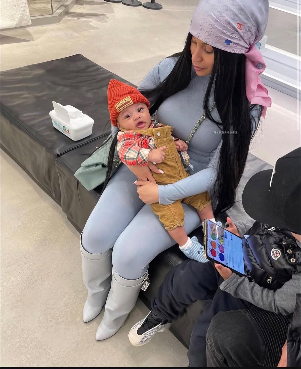 IfunanyaDelilah's tweet image. Cardi B and her son💙