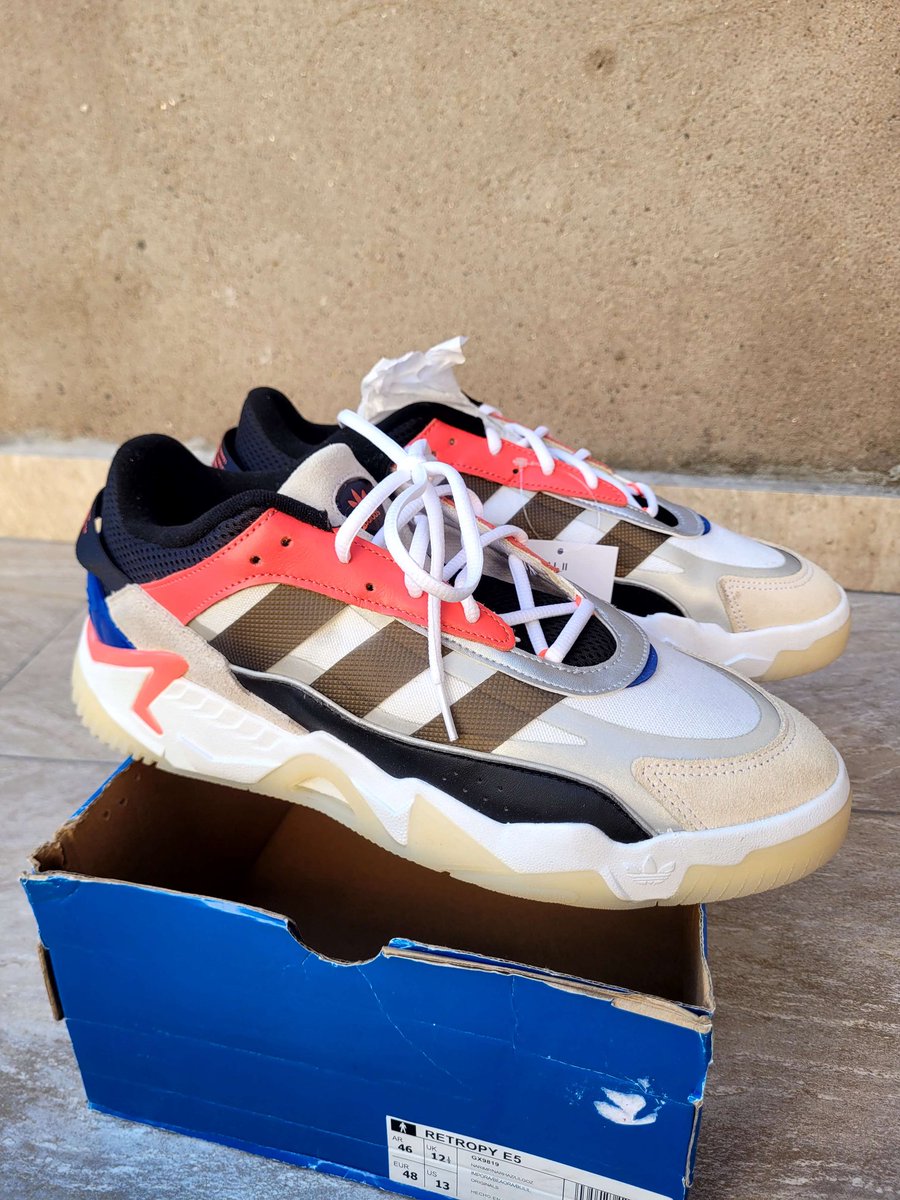 Winstorn0's tweet photo. @fegoviedo @adidasoriginals Buenas, Tengo modelos Numero 45 (12Us y 46 Arg (13Us Originales
Vendemos atravez de m
ercado libre y renova tu vestidor. Cualquier cosa MD https://t.co/pYi2w7Ss72