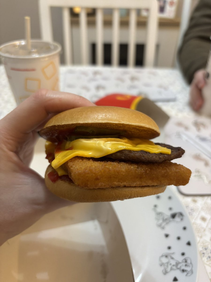 gareth thomas tweet media