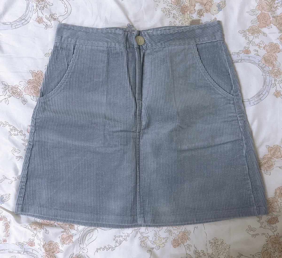 reenqej's tweet photo. ⭐️ mon2son size L

          200.-

#ส่งต่อcintage #ส่งต่อเสื้อผ้าราคาถูก #ส่งต่อเสื้อผ้า #ส่งต่อstylist #โล๊ะตู้เสื้อผ้า #ส่งต่อbeming #ส่งต่อเสื้อผ้ามือสอง #ส่งต่อpokeepeeko https://t.co/q6peBt6XYr